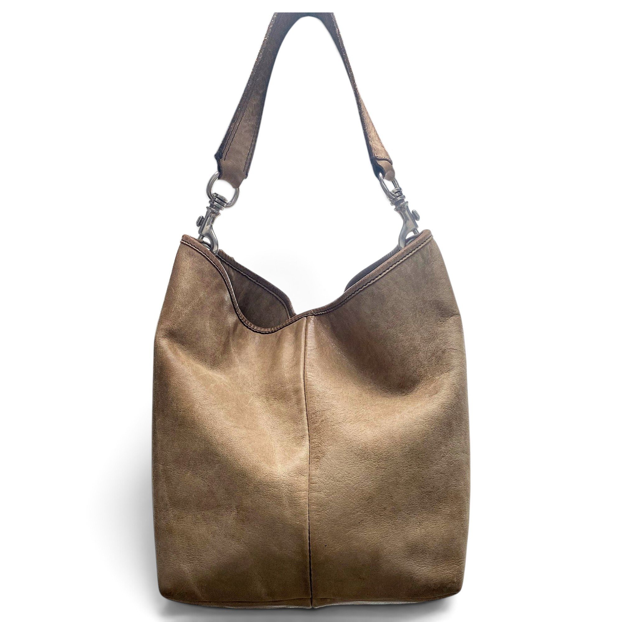 Leather handbag