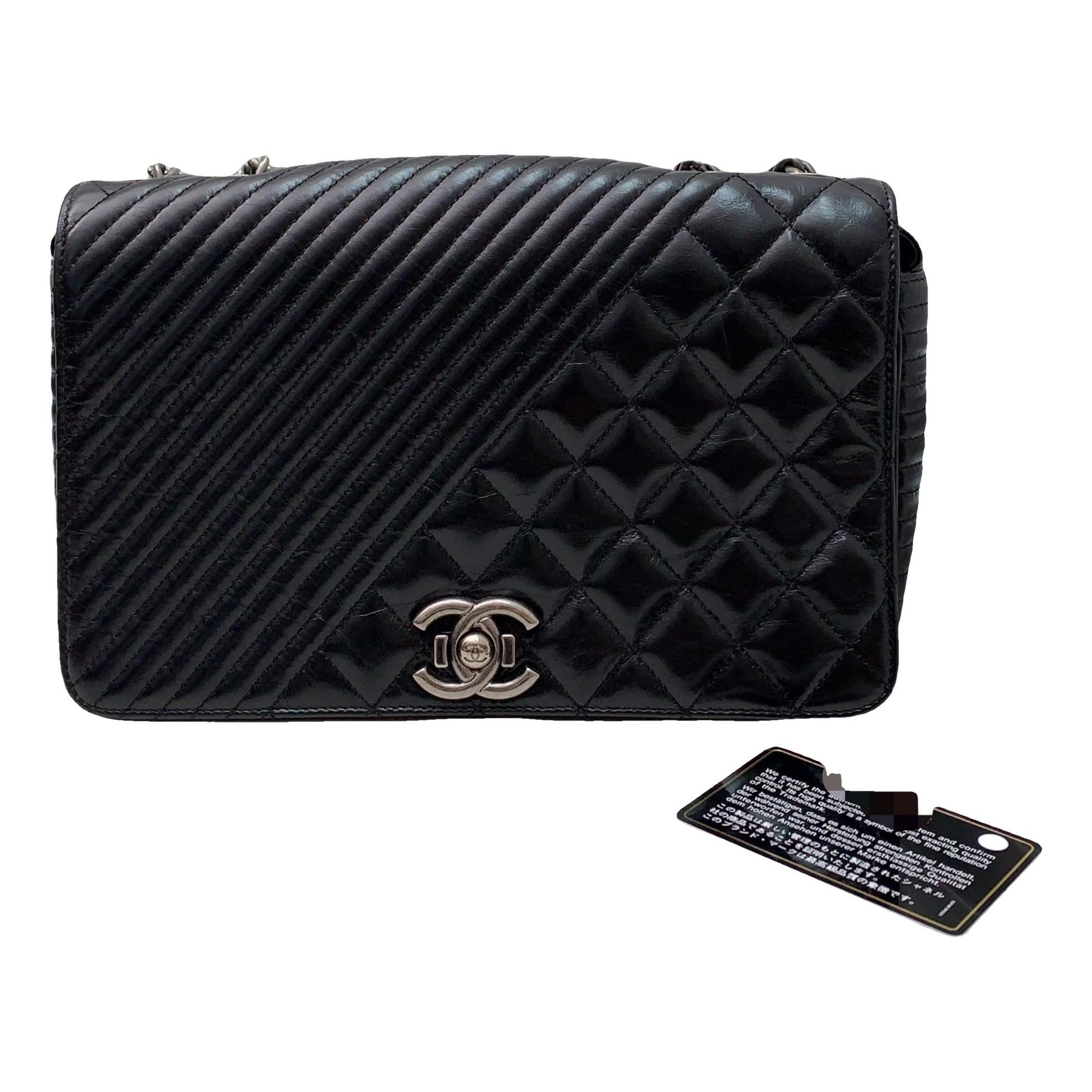 Chanel Leather bag