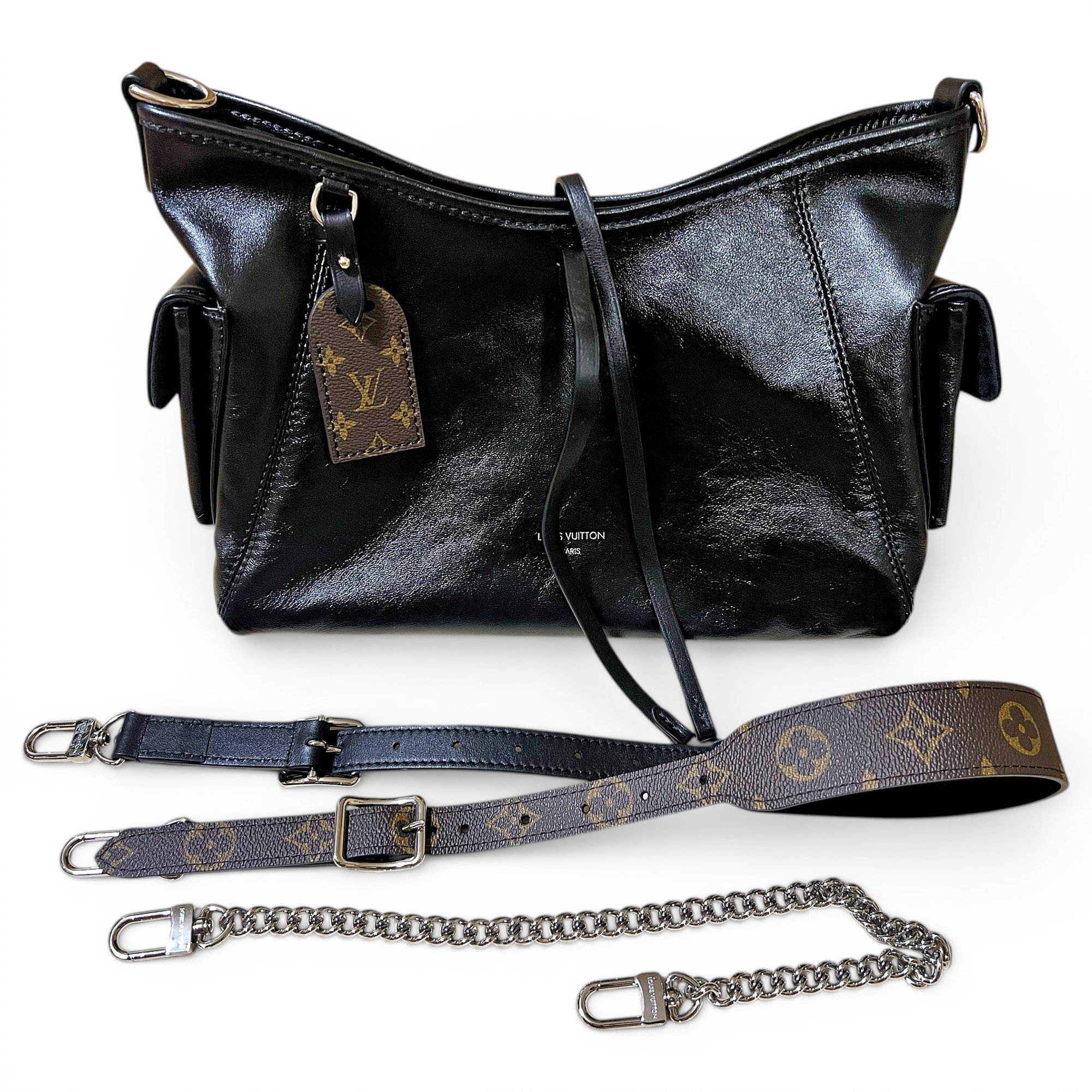Carry All leather handbag