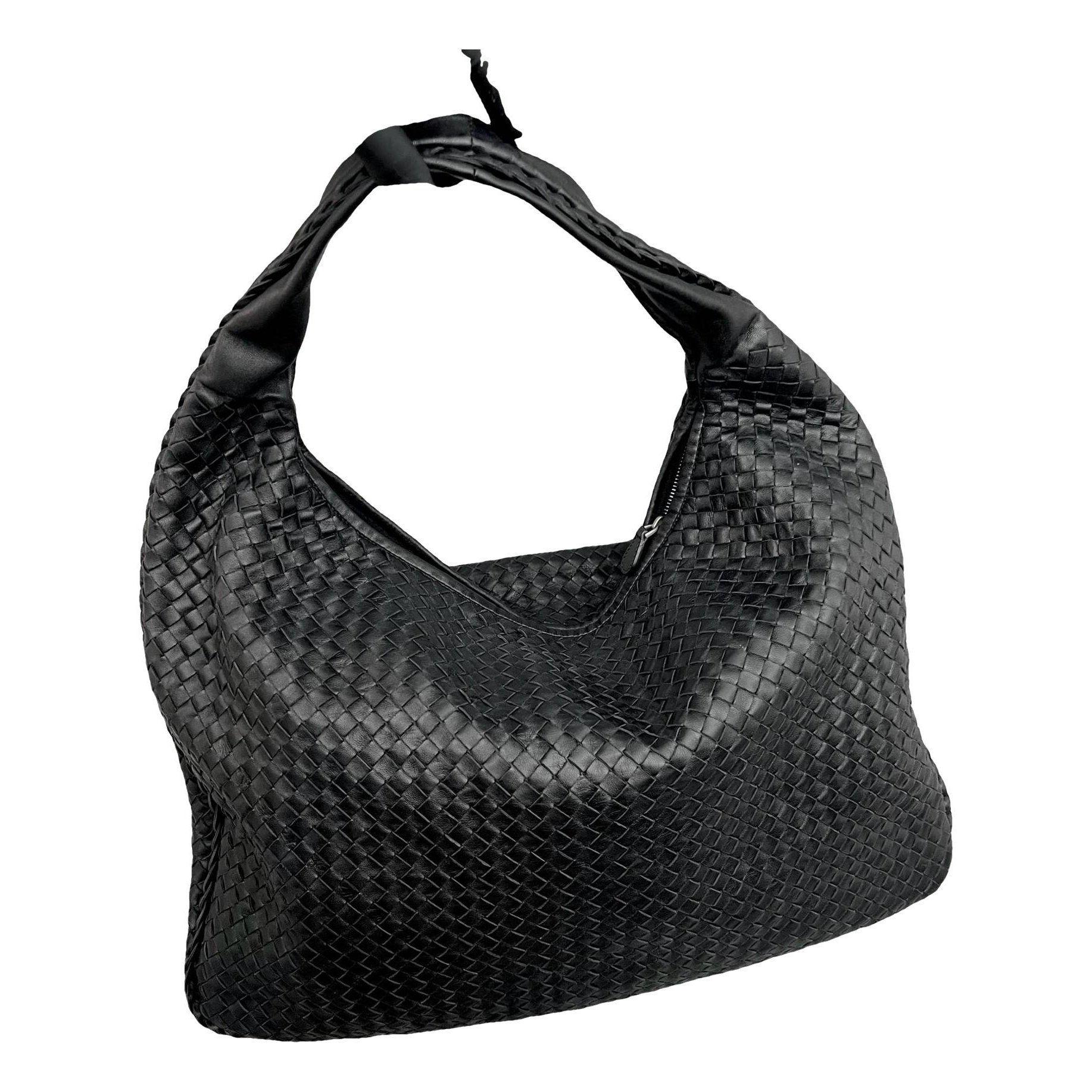 Veneta leather handbag