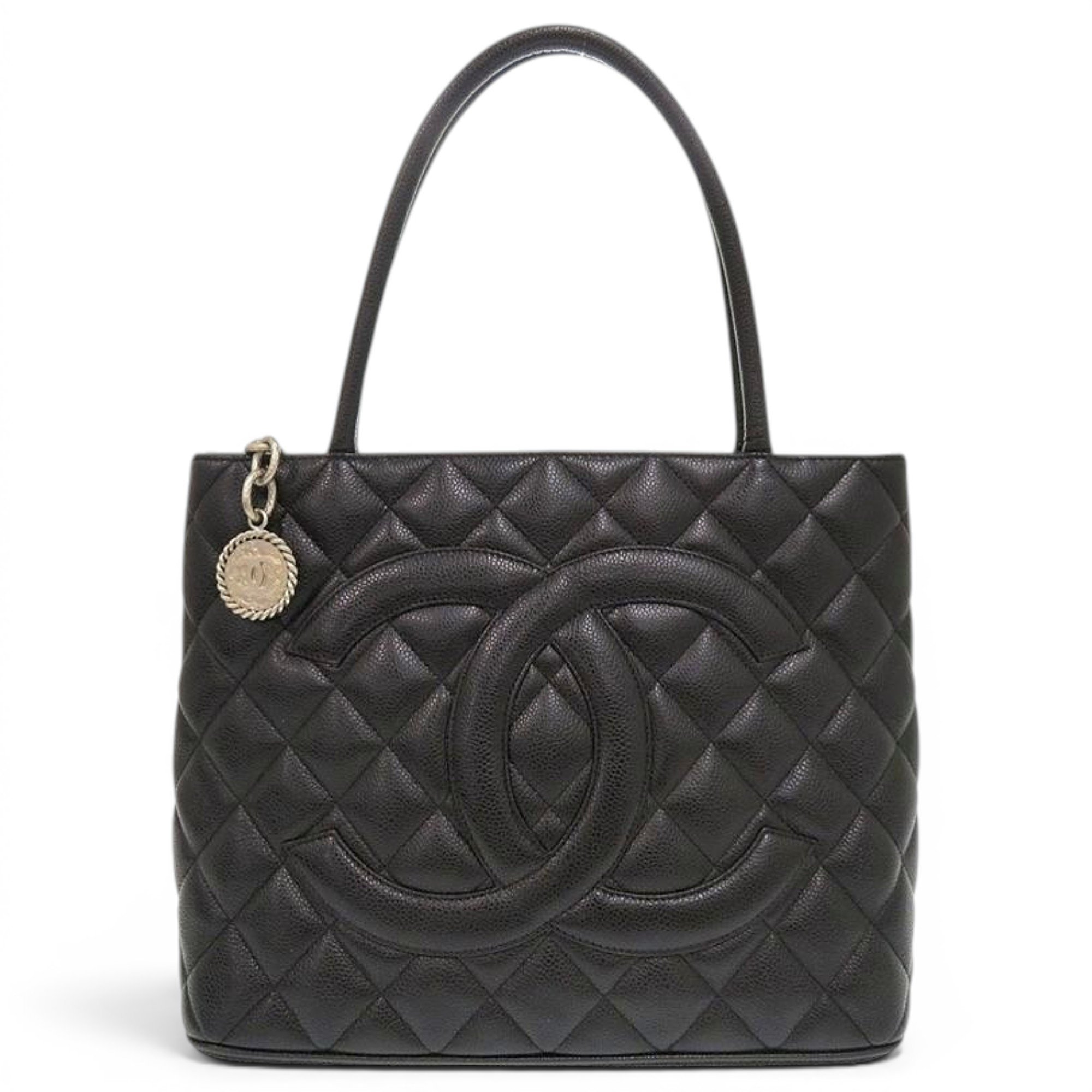 Médaillon leather tote