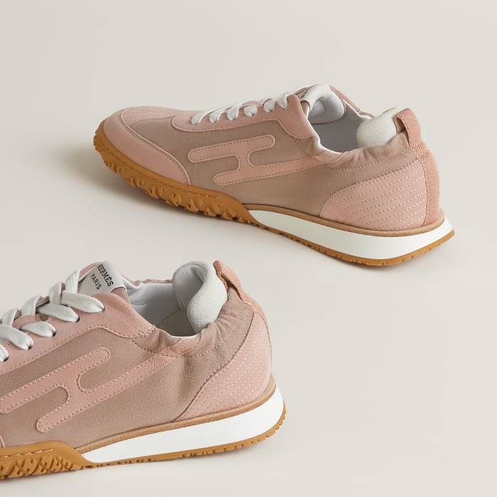 Jet Sneaker