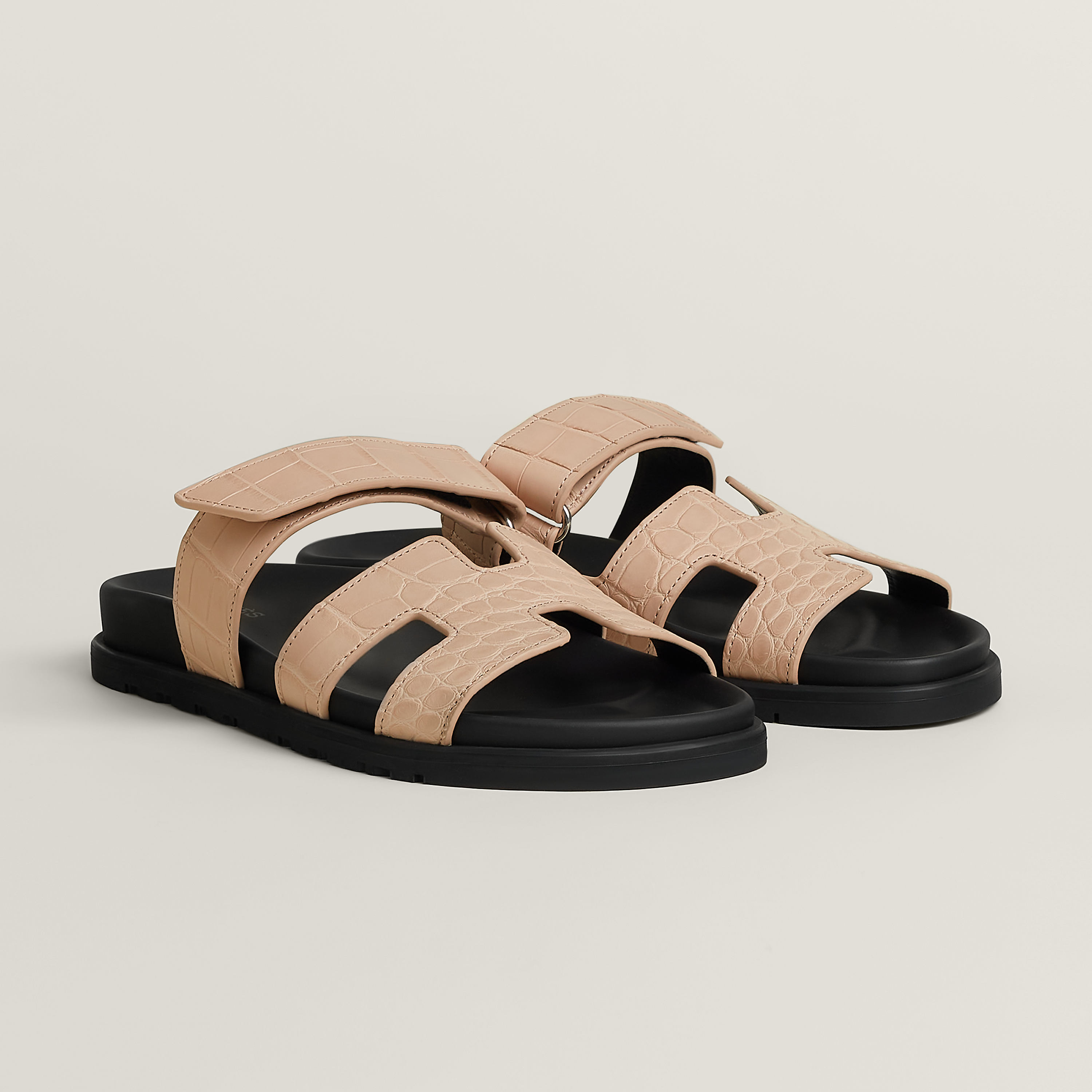 Hermès Chypre sandal in beige nude