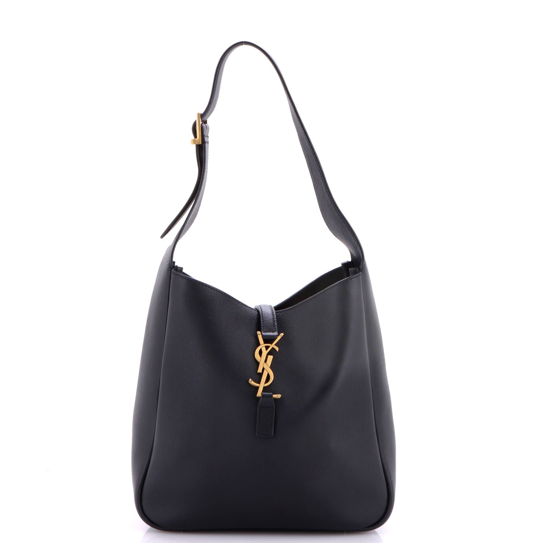 Le 5 a 7 Supple Hobo Leather Small