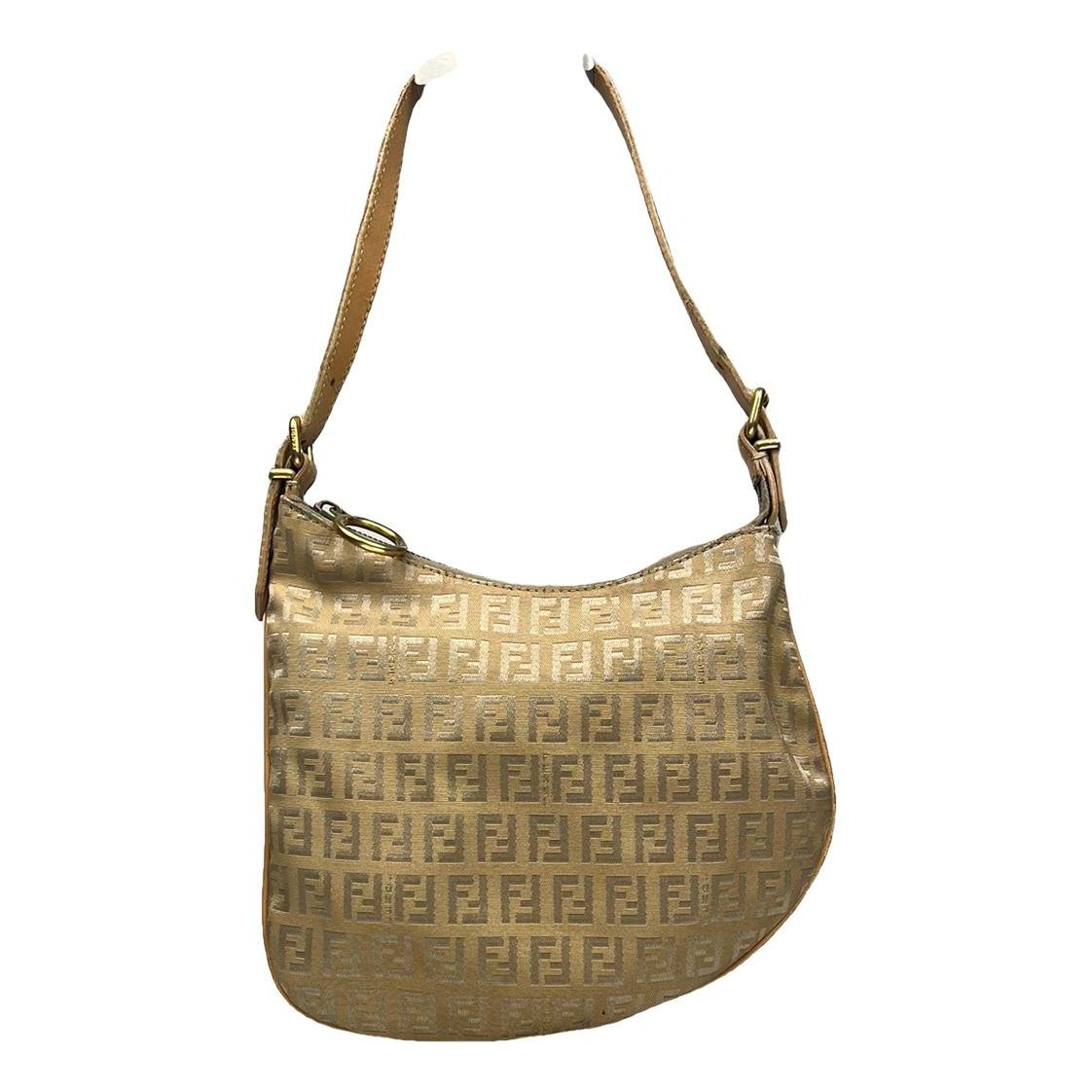 Oyster handbag