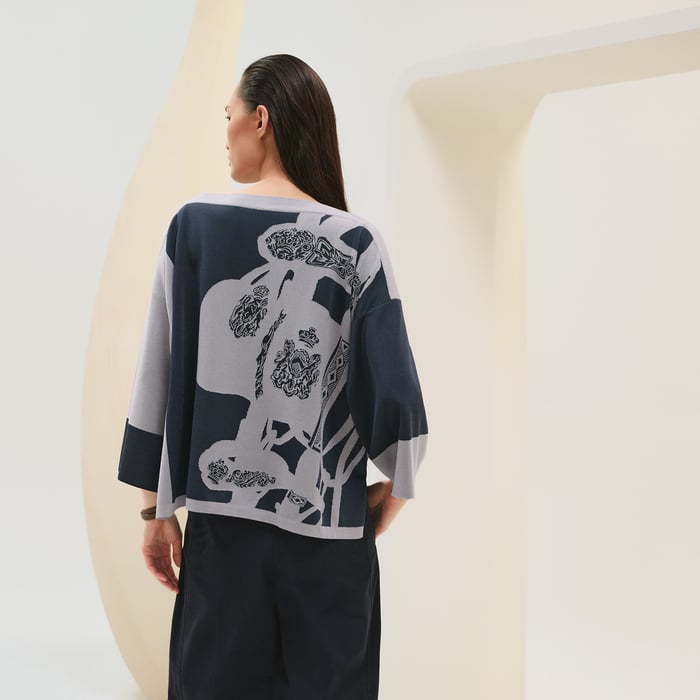 Bleu Noir "Brides De Gala" Long-sleeve Sweater