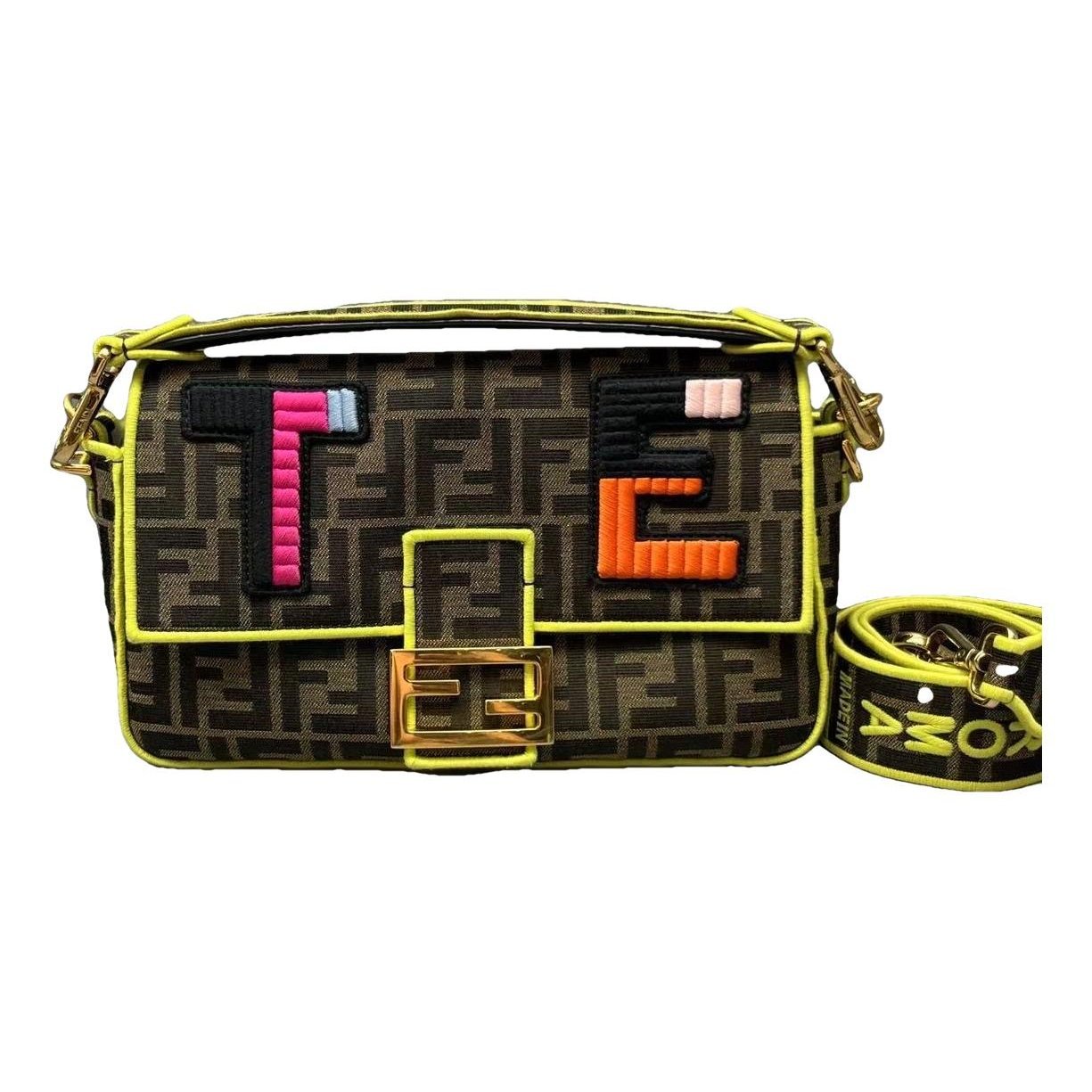 Baguette cloth handbag