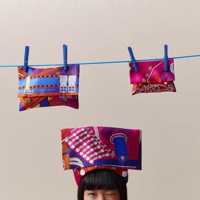 Random Silk Pouches