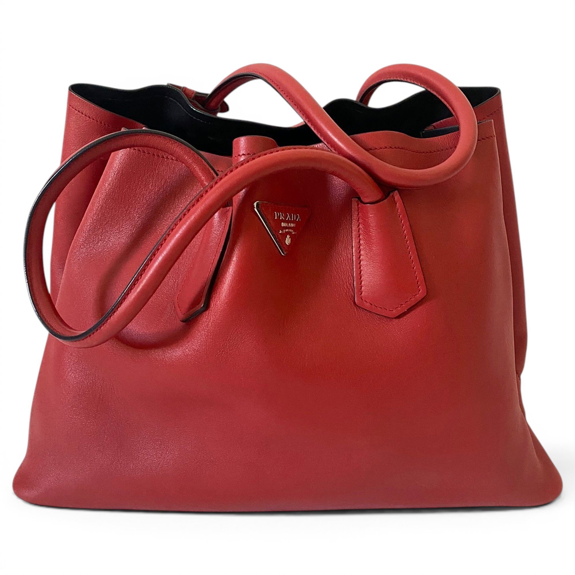 Leather bag