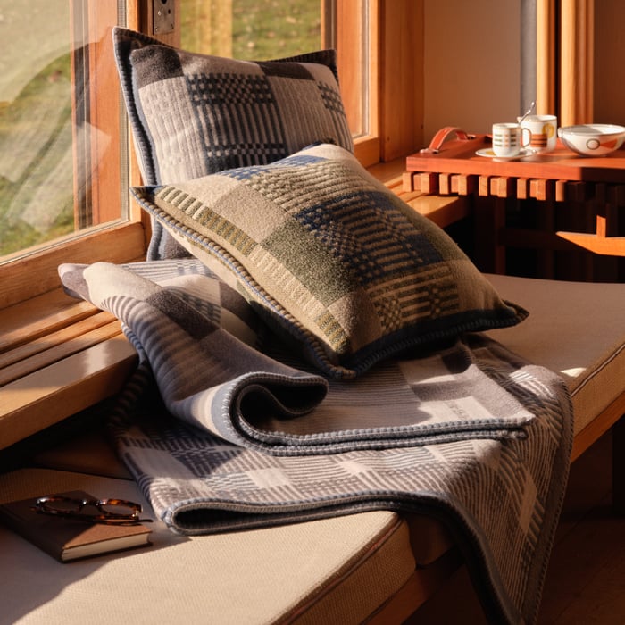 Arbre Tartan Pillow