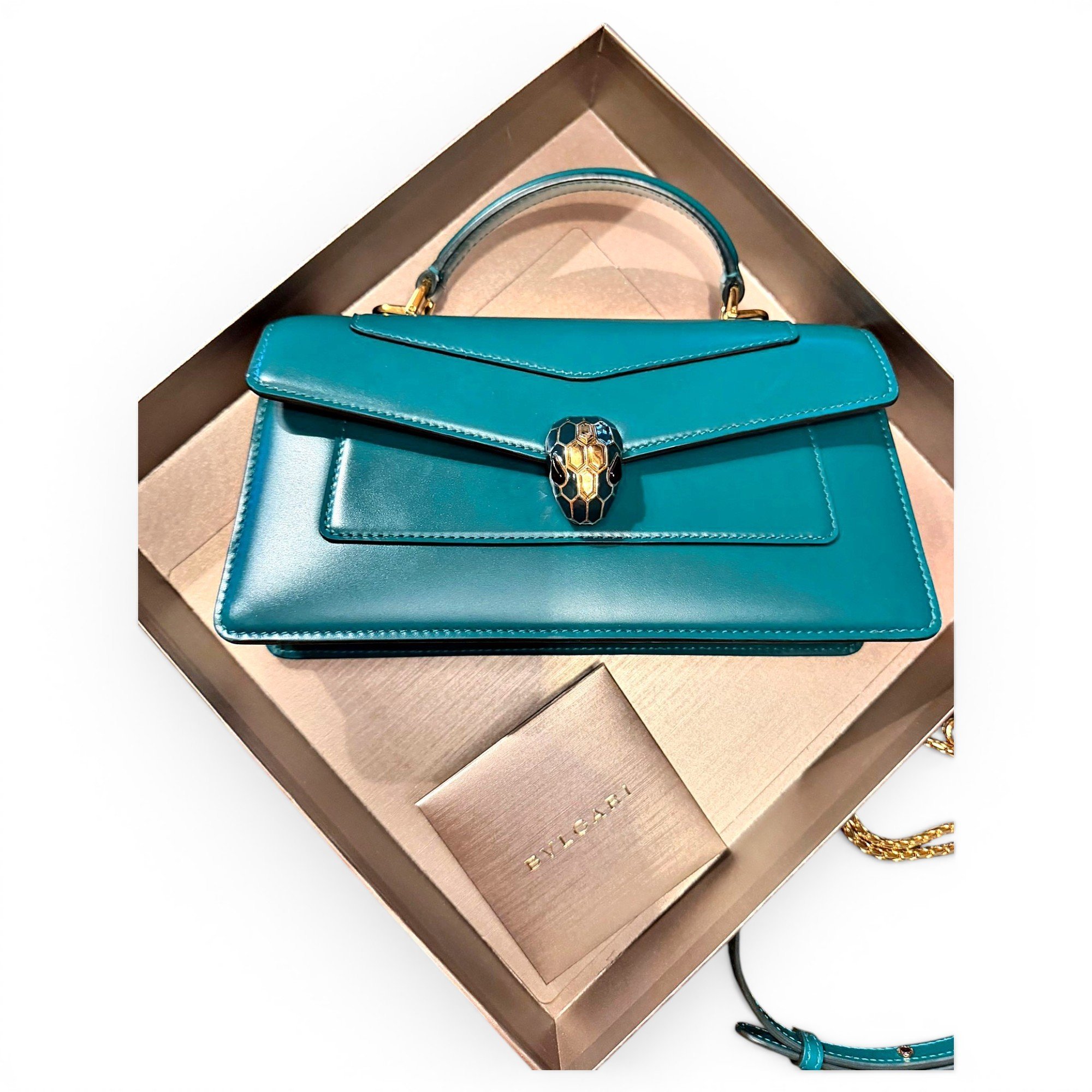 Leather handbag