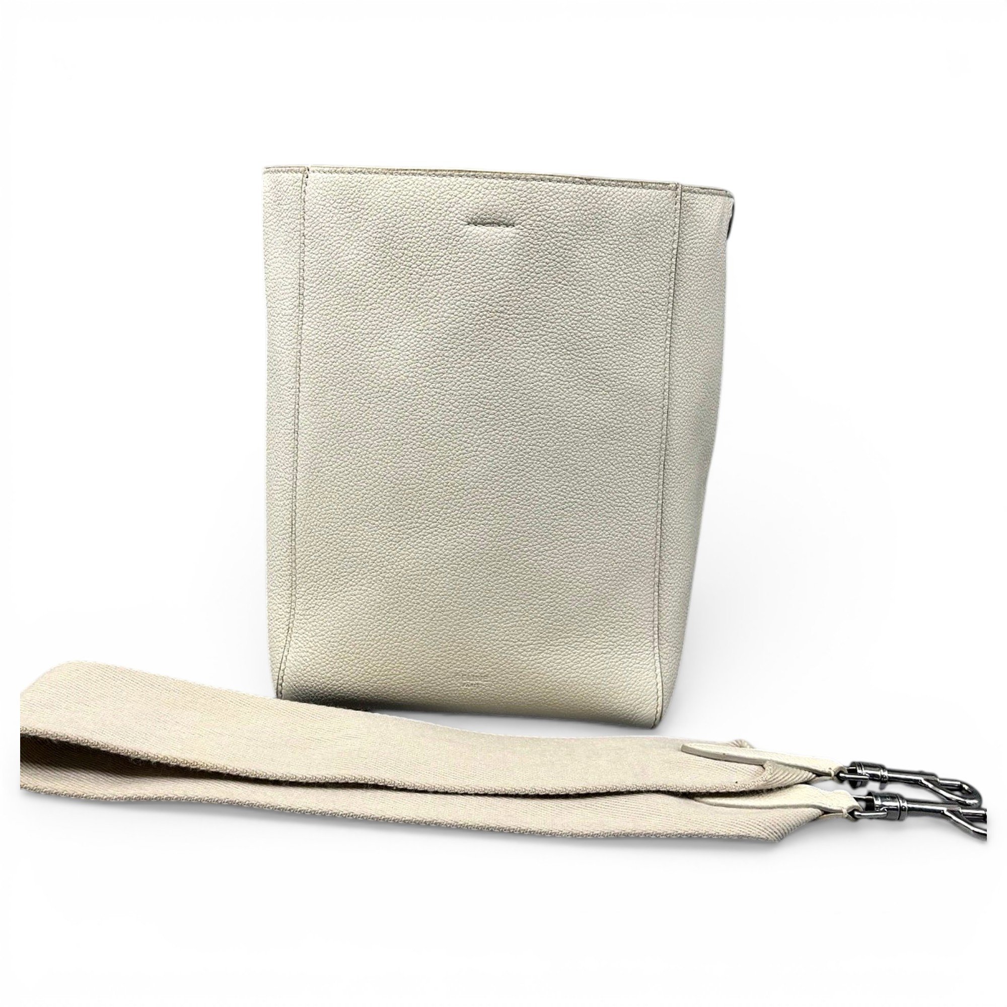 Seau Sangle leather handbag