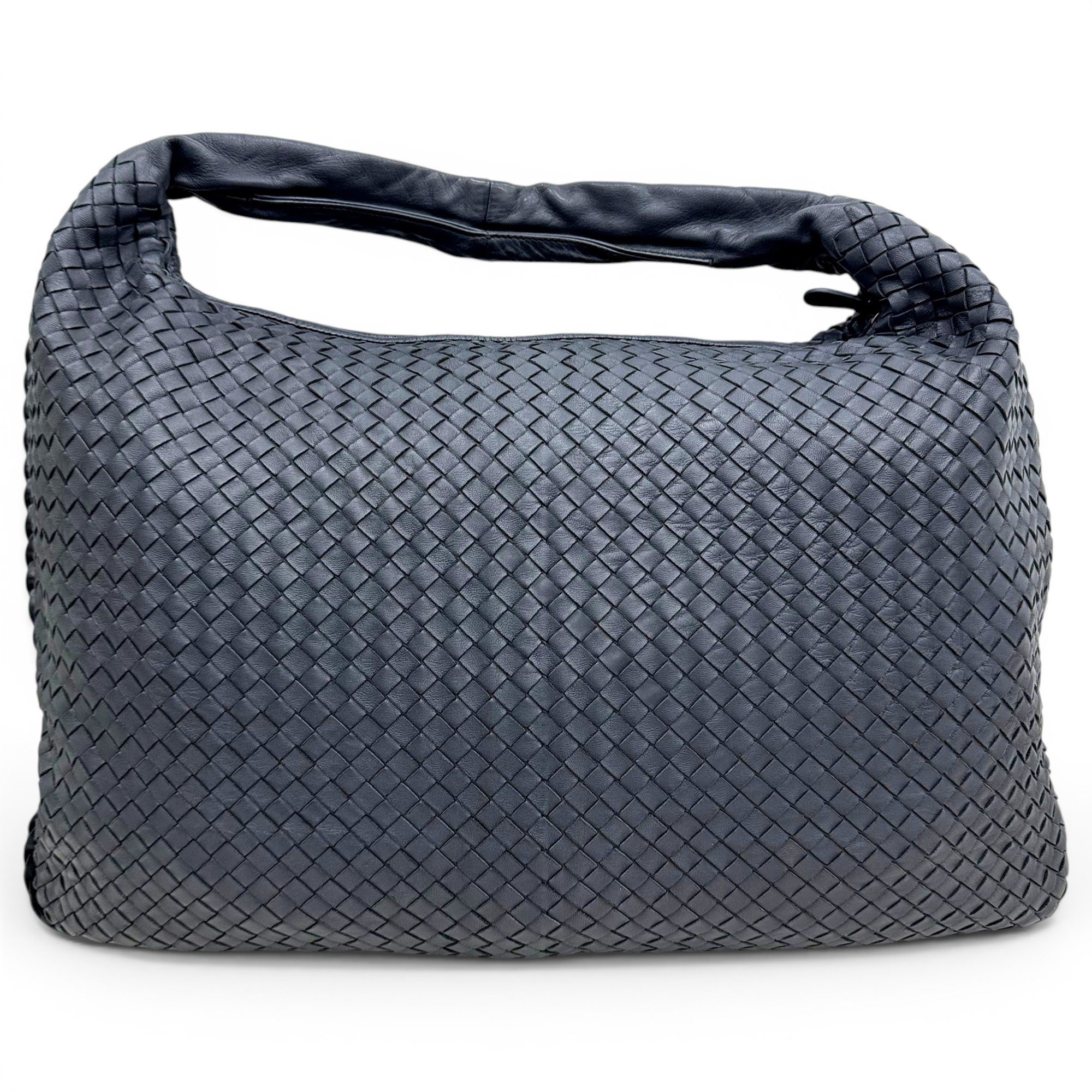 Veneta leather handbag