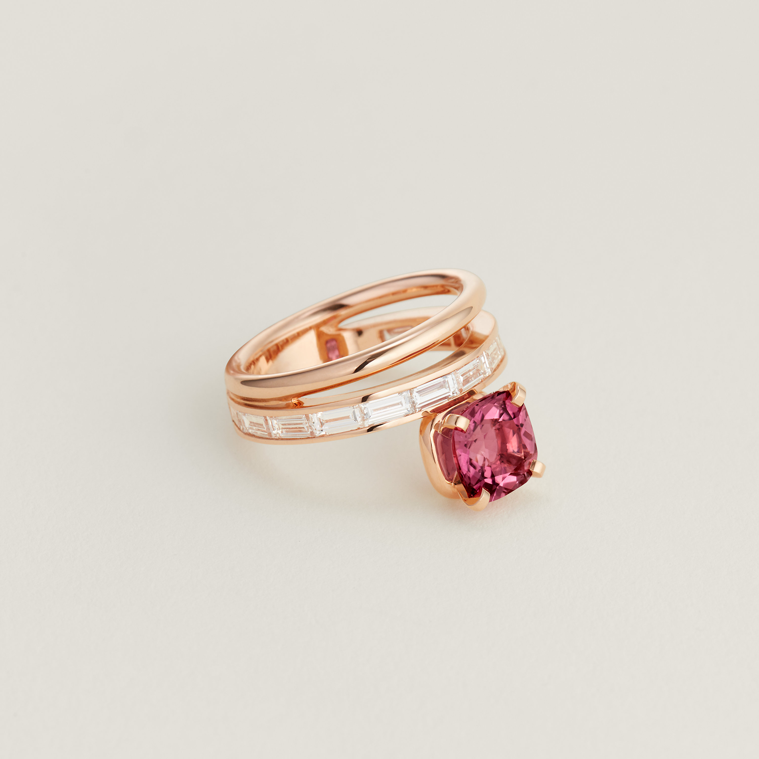 Hermès Grand Jete double band solitaire engagement ring