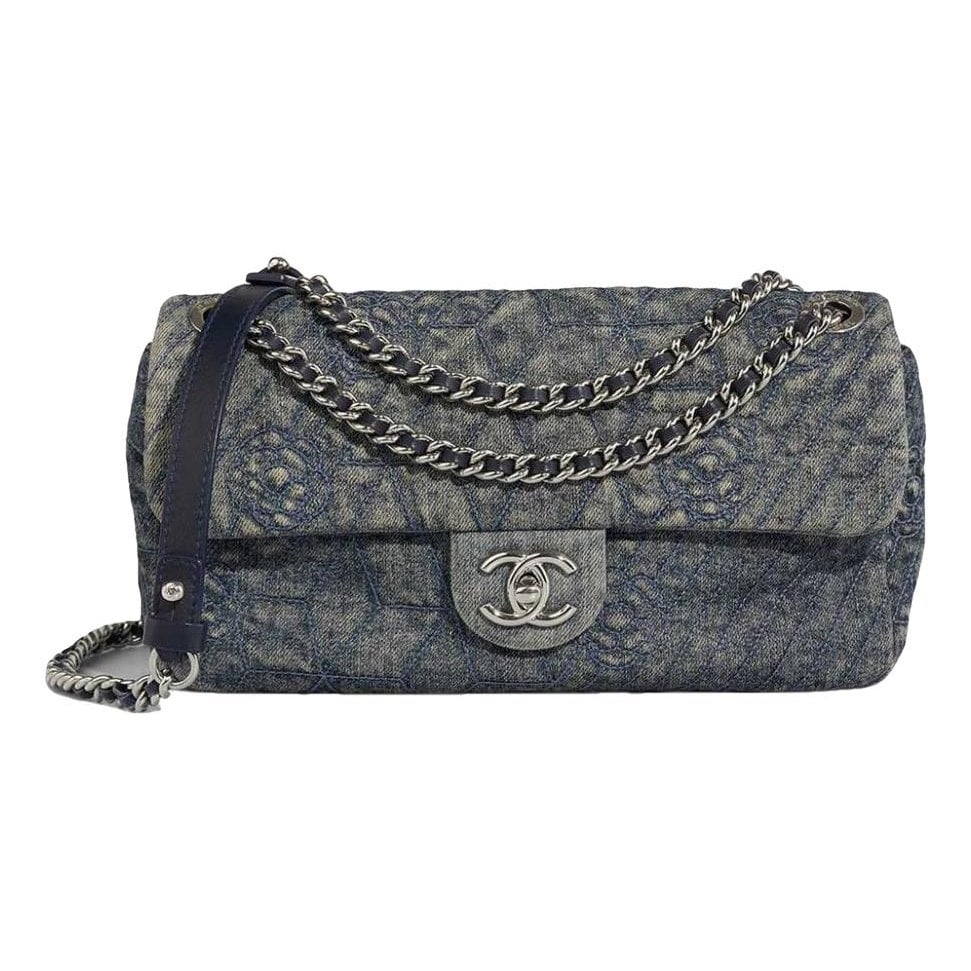 Timeless/Classique crossbody bag