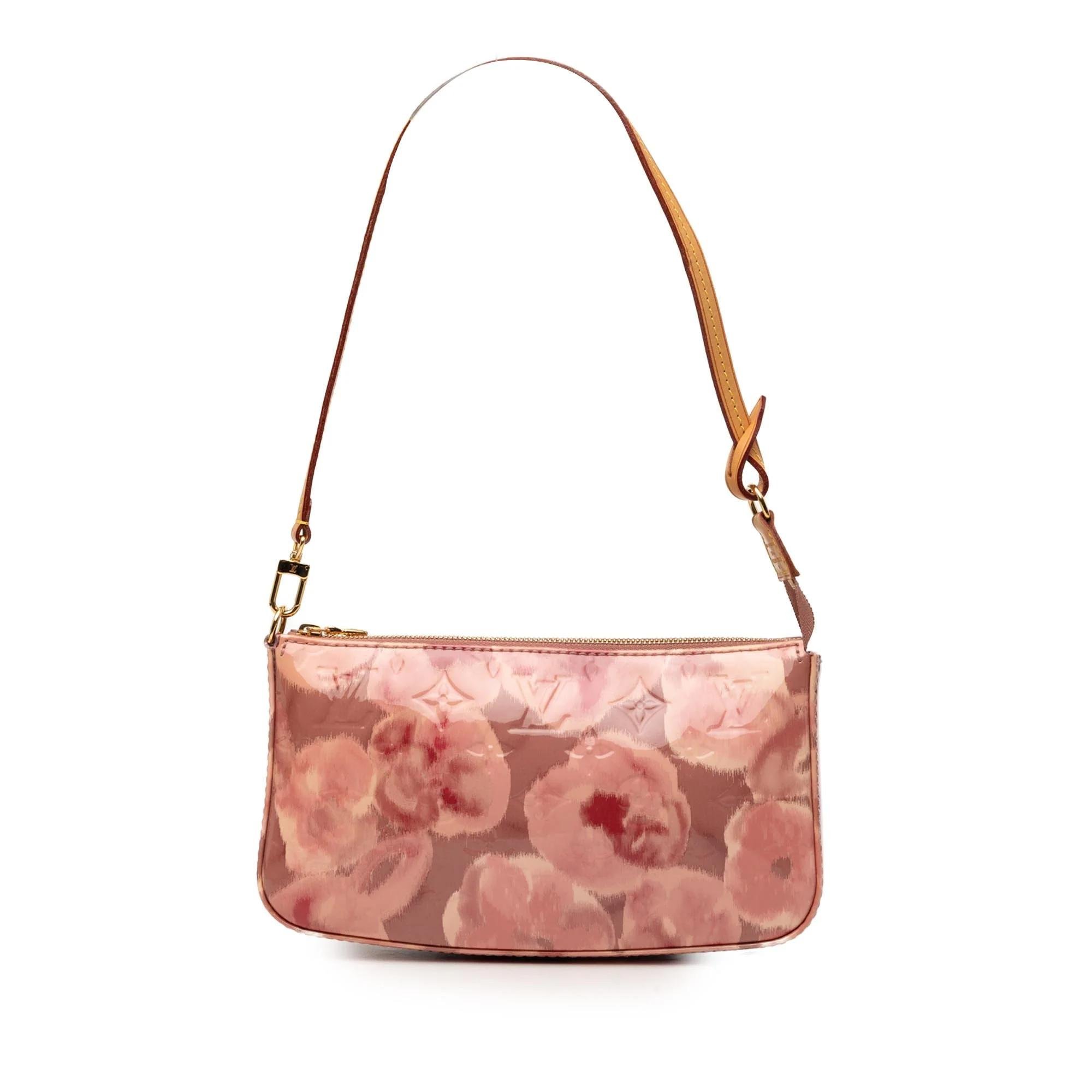 Pochette Accessoire leather handbag
