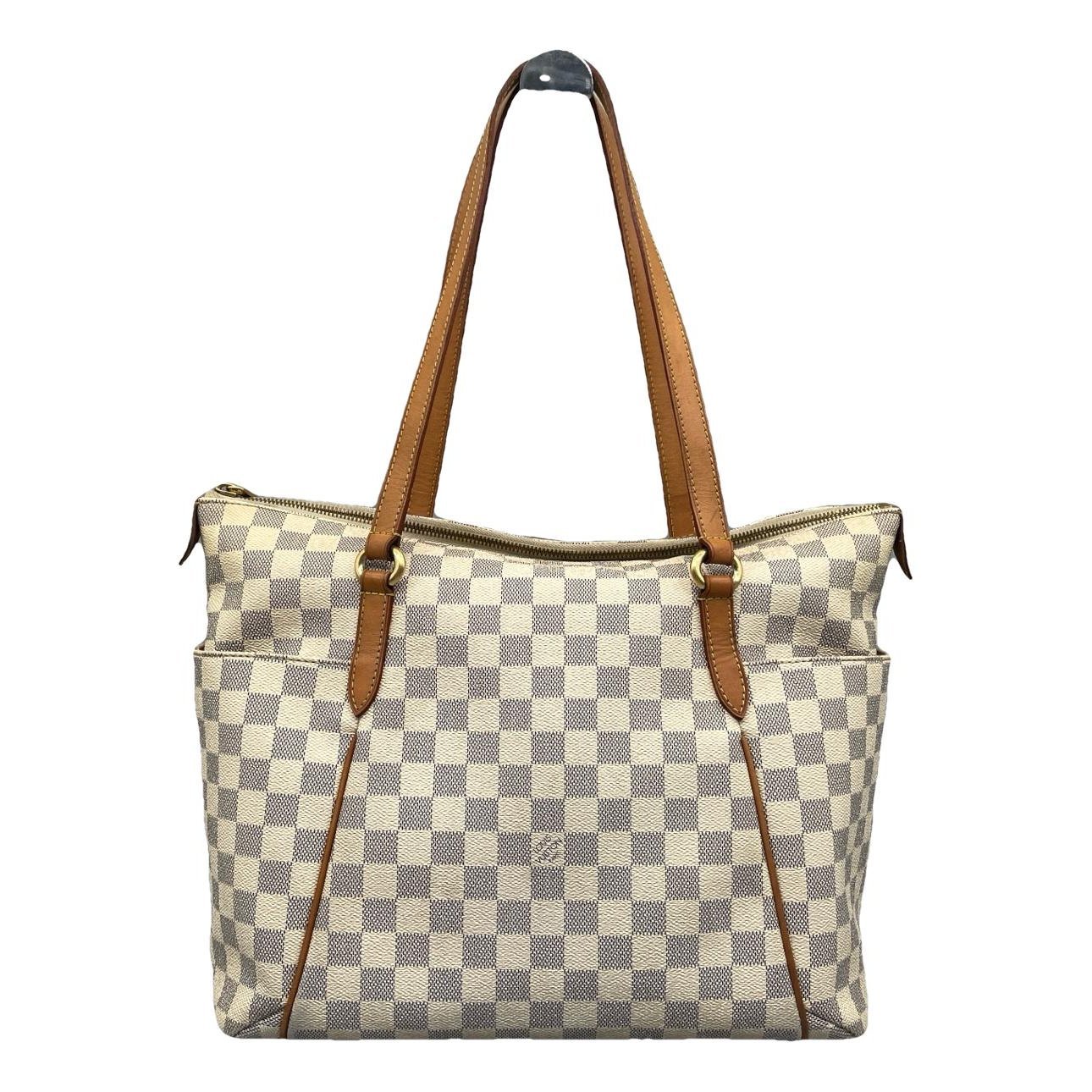 Totally vinyl handbag