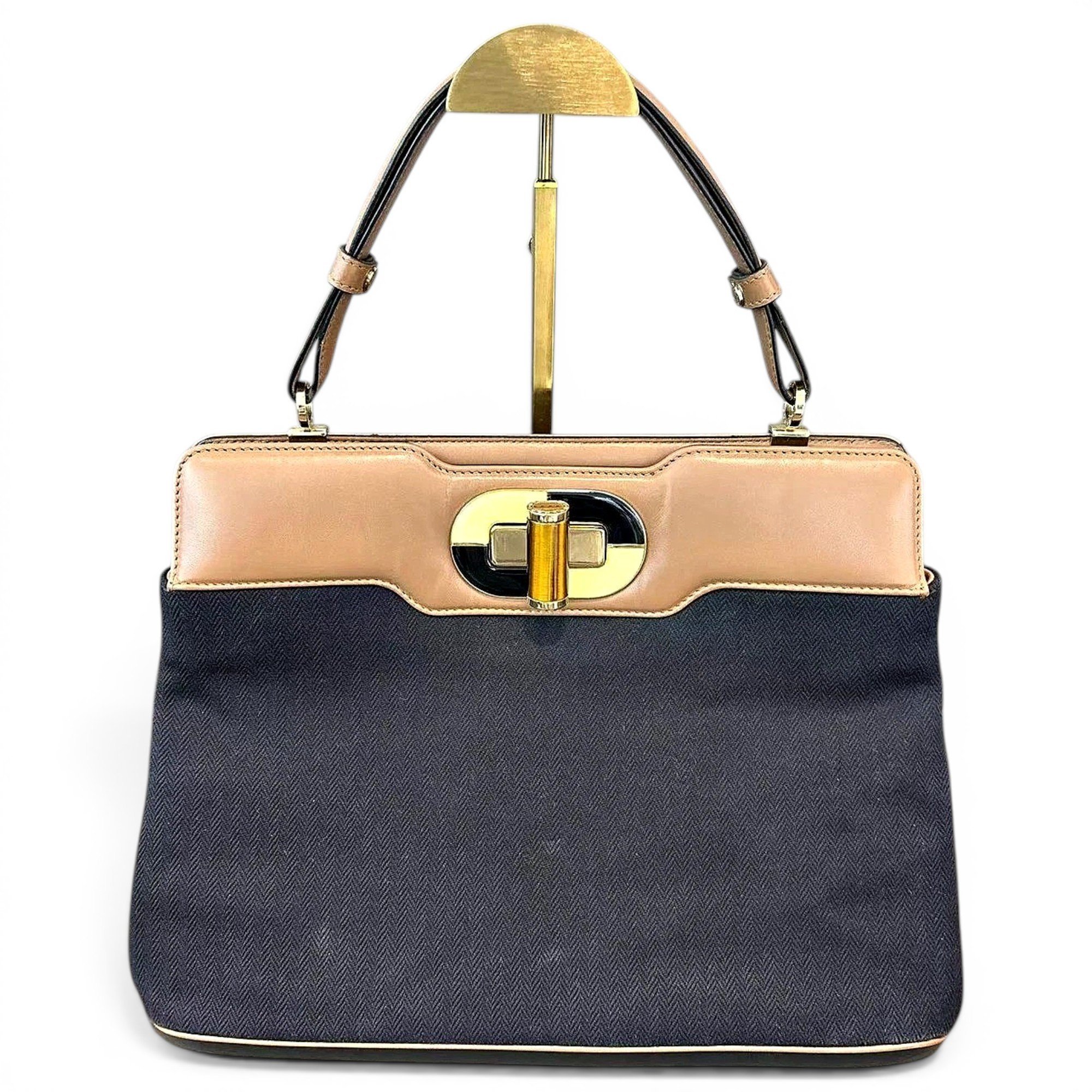 Leather handbag