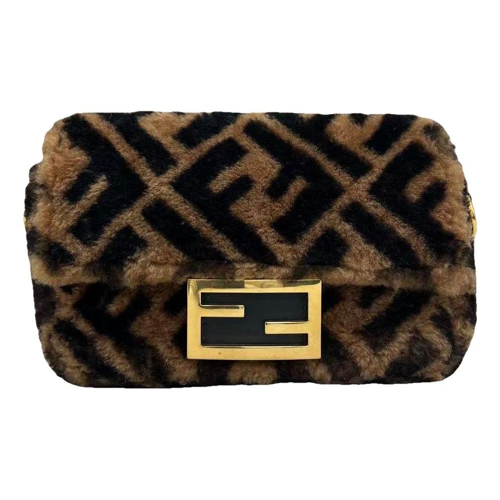 Baguette wool handbag