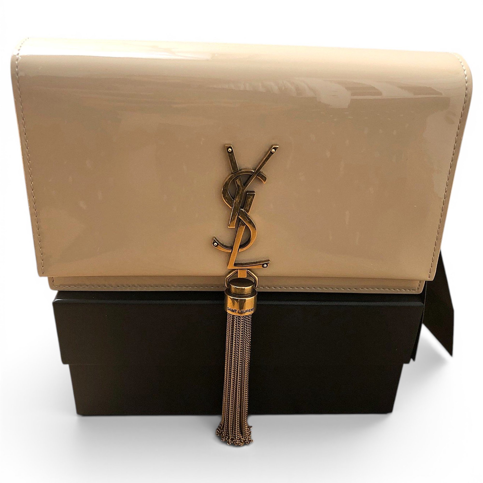 Patent leather clutch bag