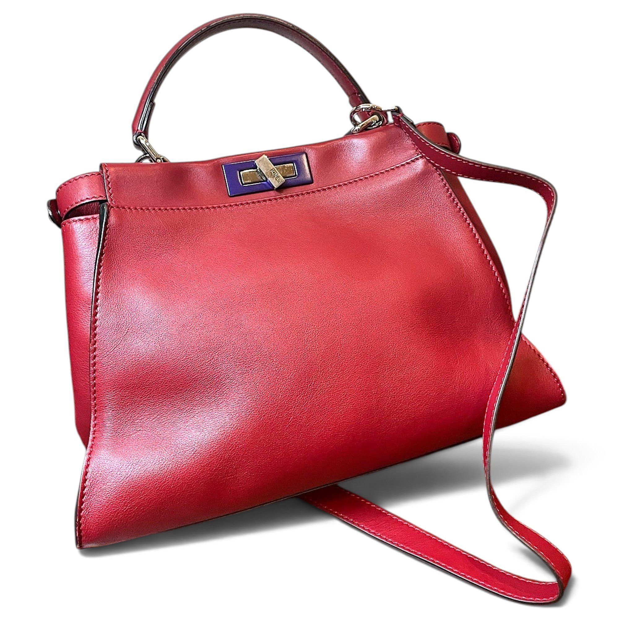 Peekaboo Essentially leather handbag