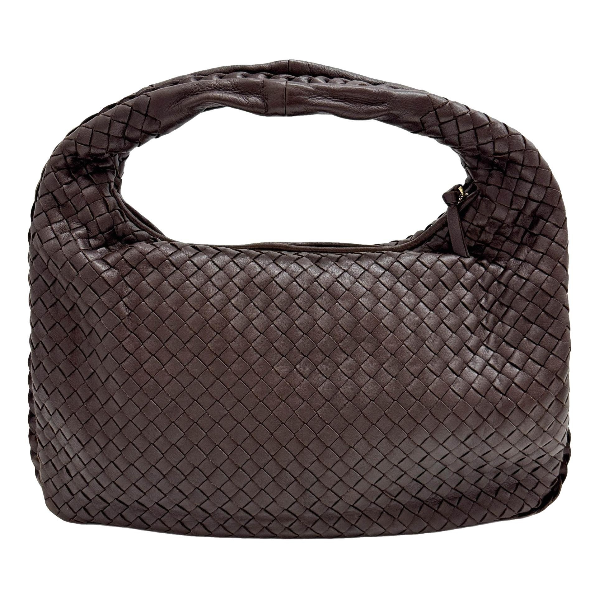 Veneta leather handbag