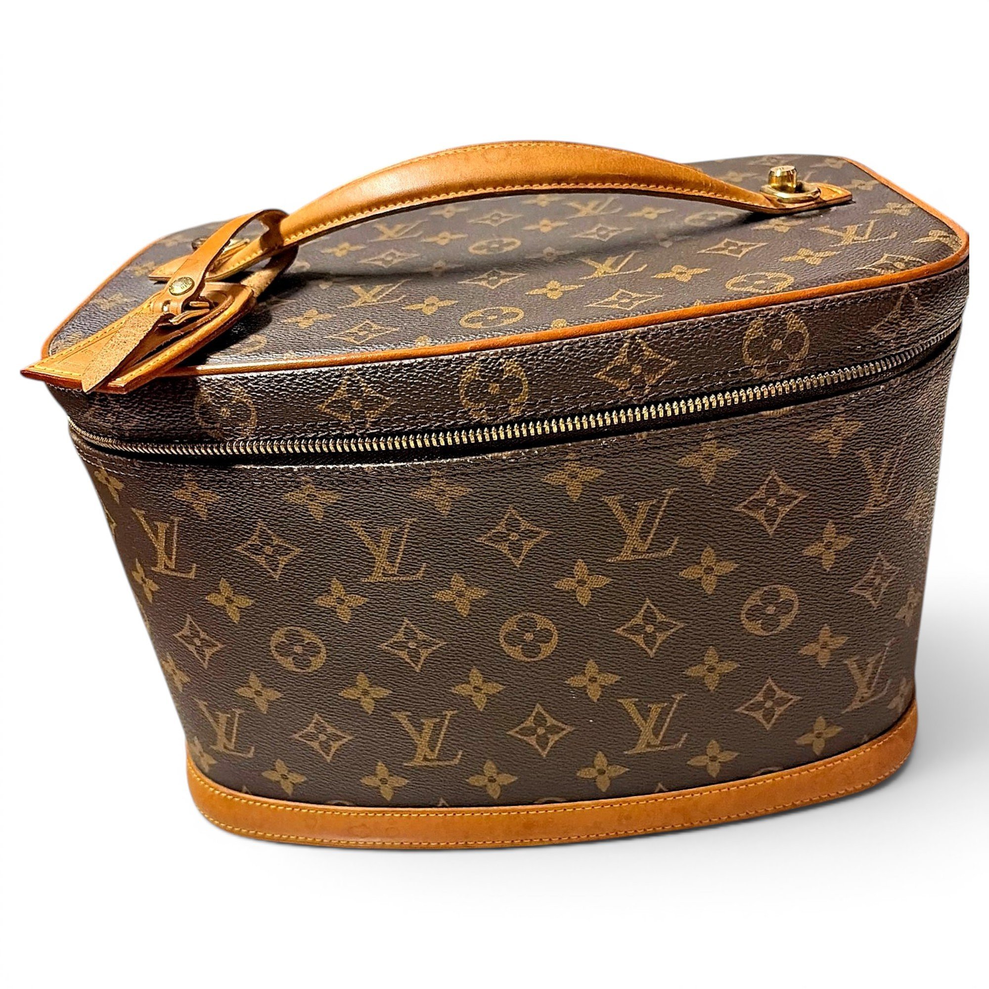 Nice leather vanity case