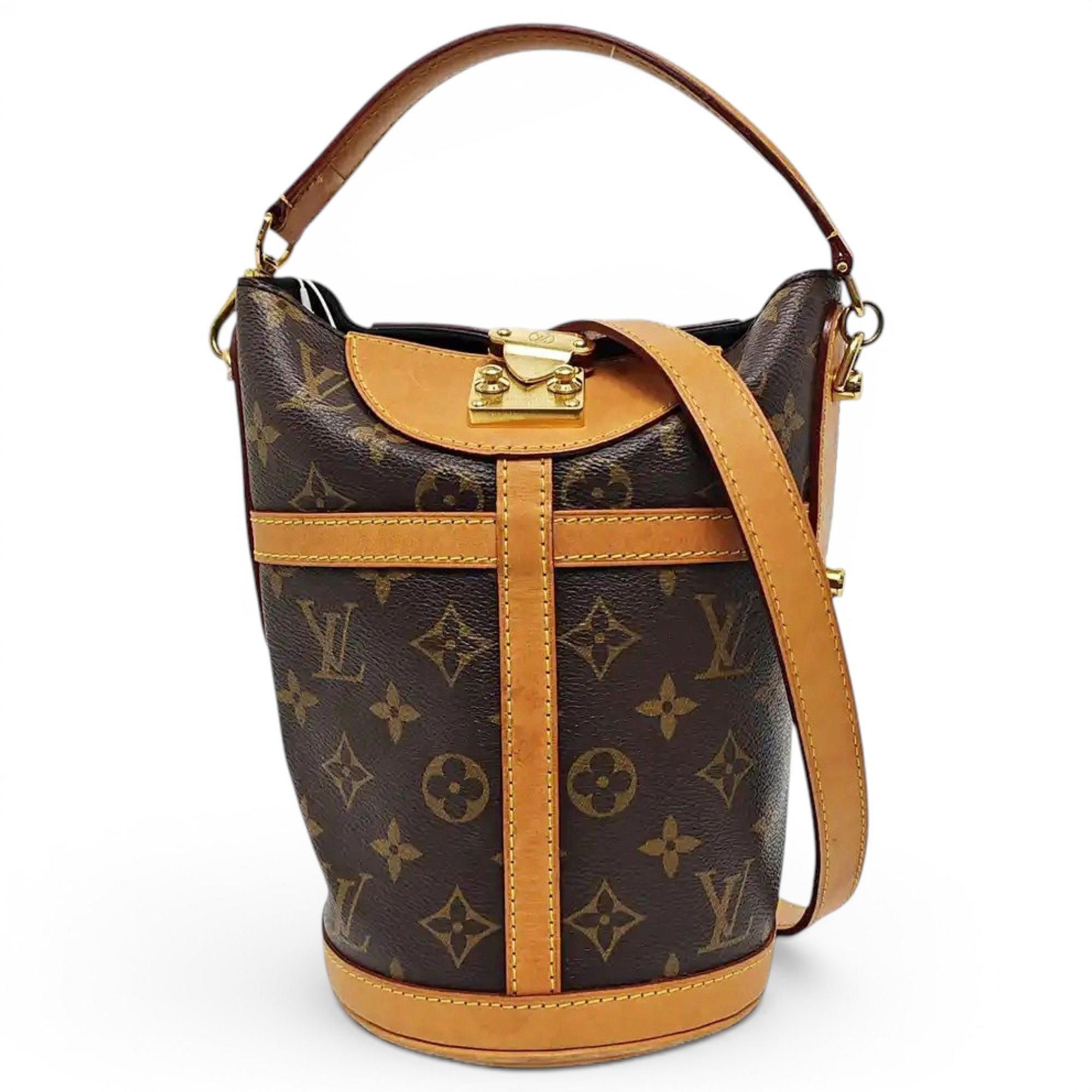 Duffle leather handbag