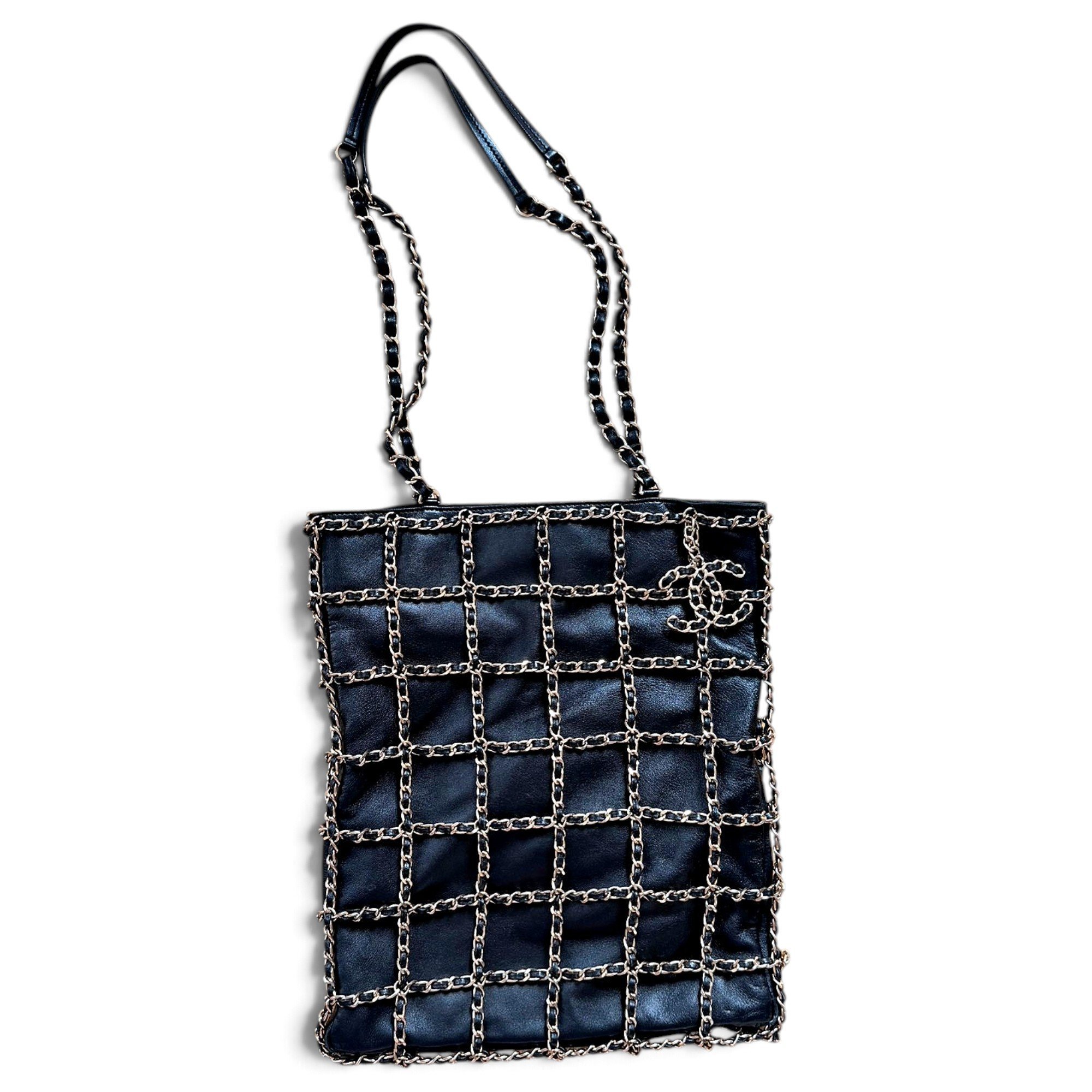 Leather tote