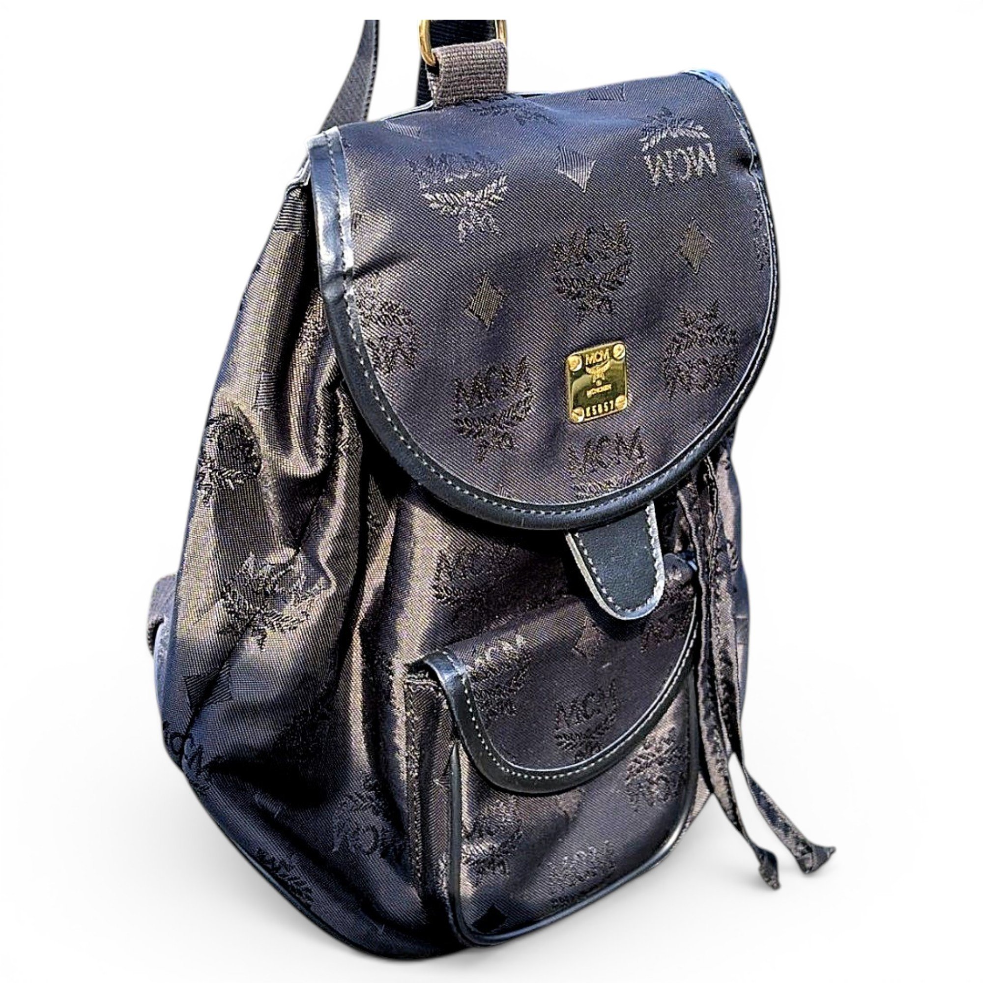 Cloth backpack