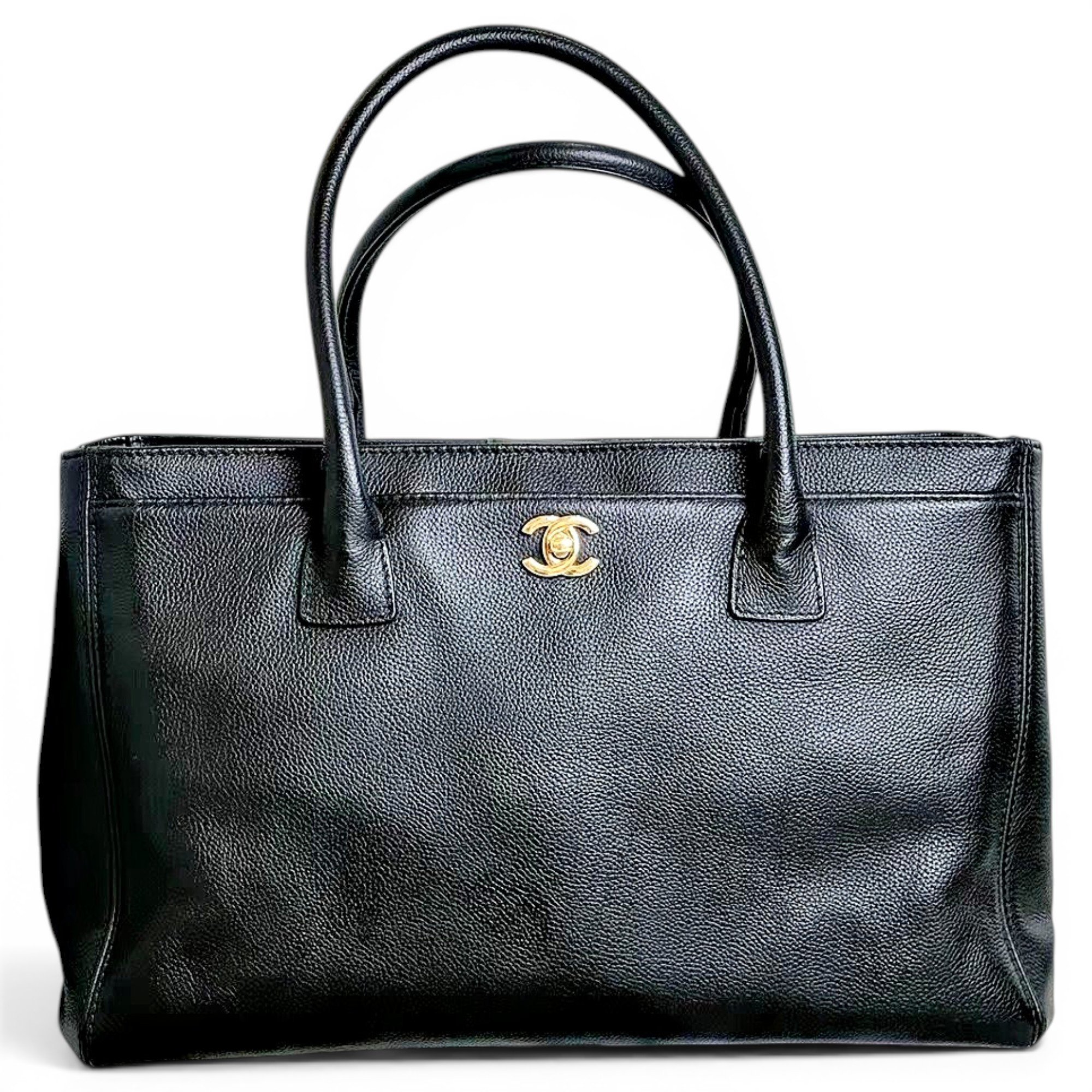 Chanel Executive leather bag
