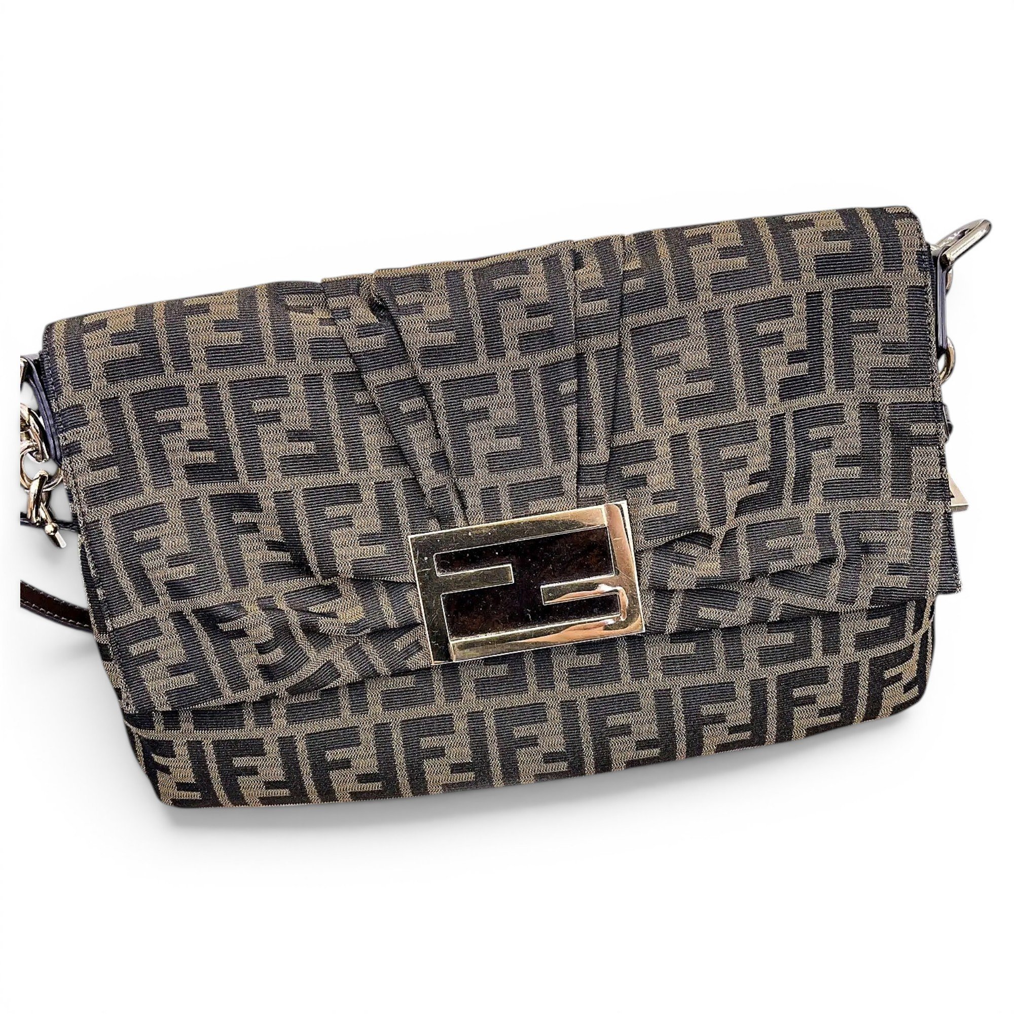 Fendi Mamma Baguette cloth handbag