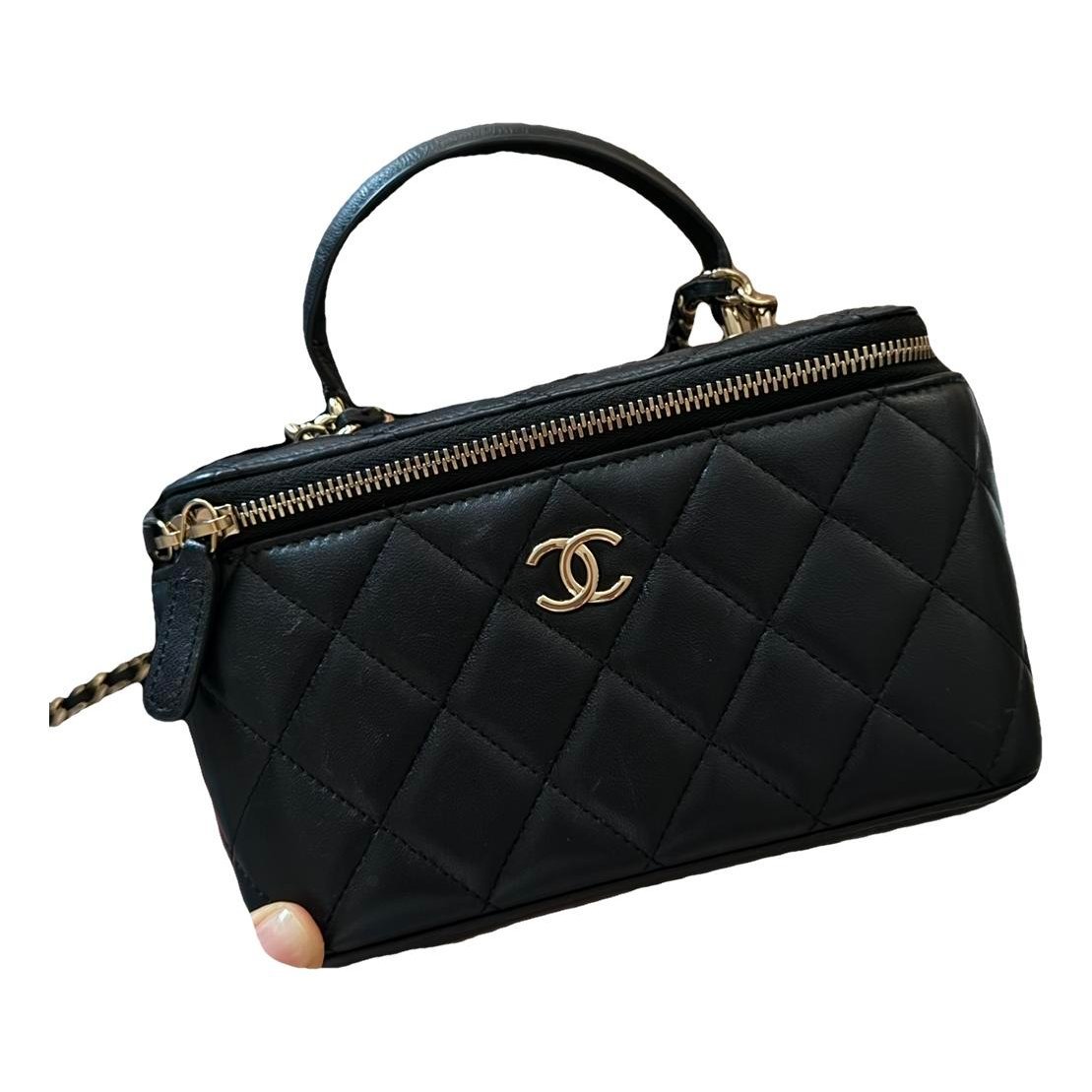 Vanity leather tote