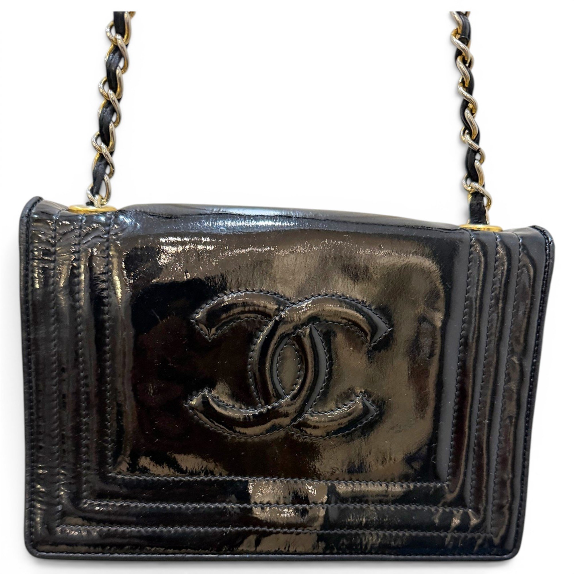 Vintage CC Chain patent leather crossbody bag