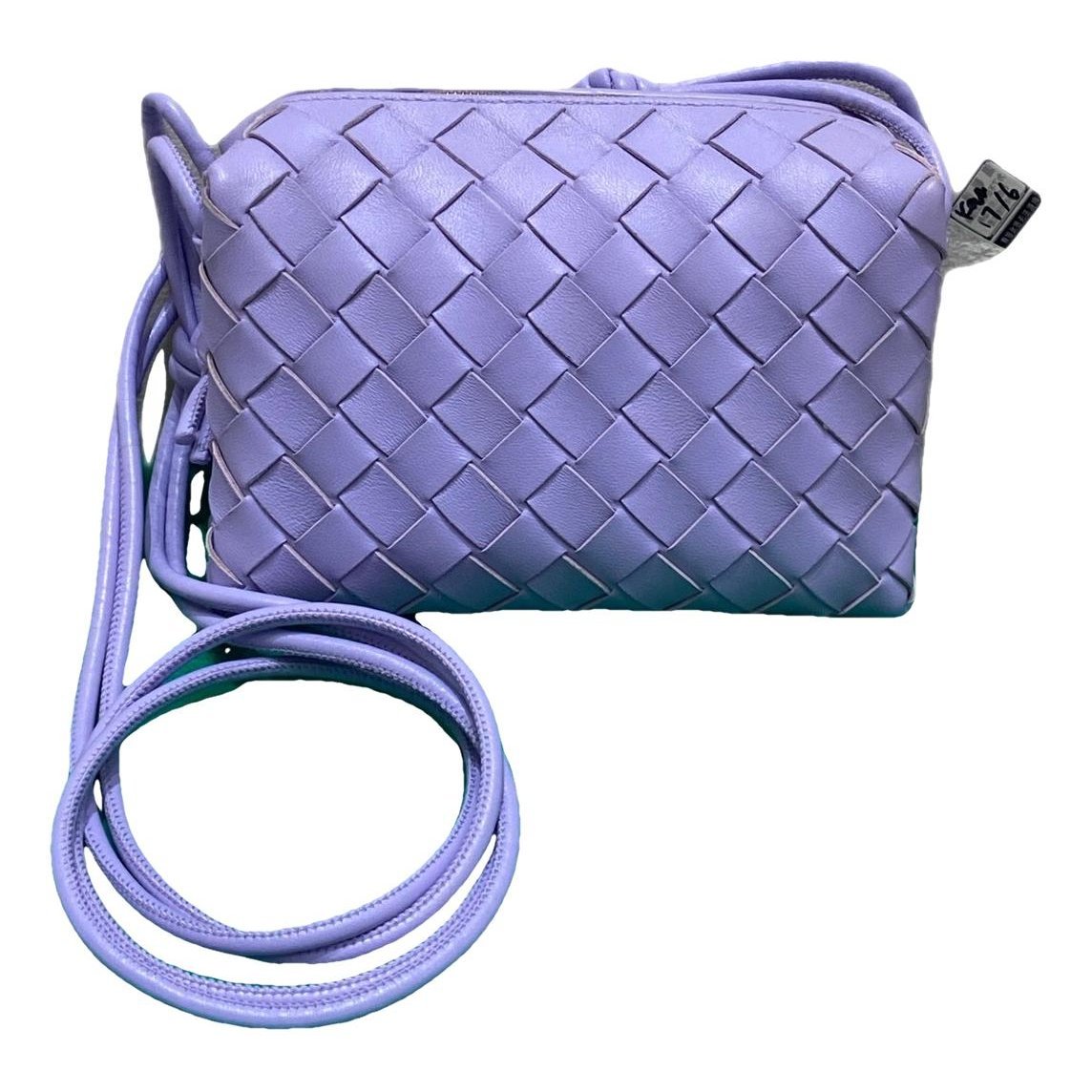 Loop leather handbag