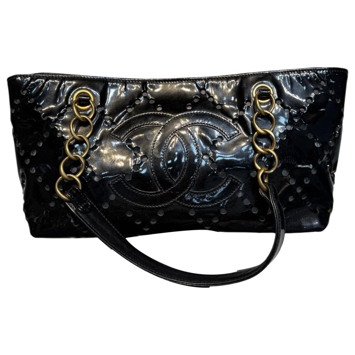 Patent leather handbag