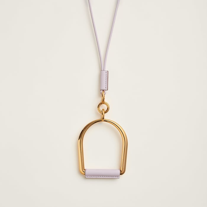 Mauve Pâle Heritage Equestre Pendant, Large Model