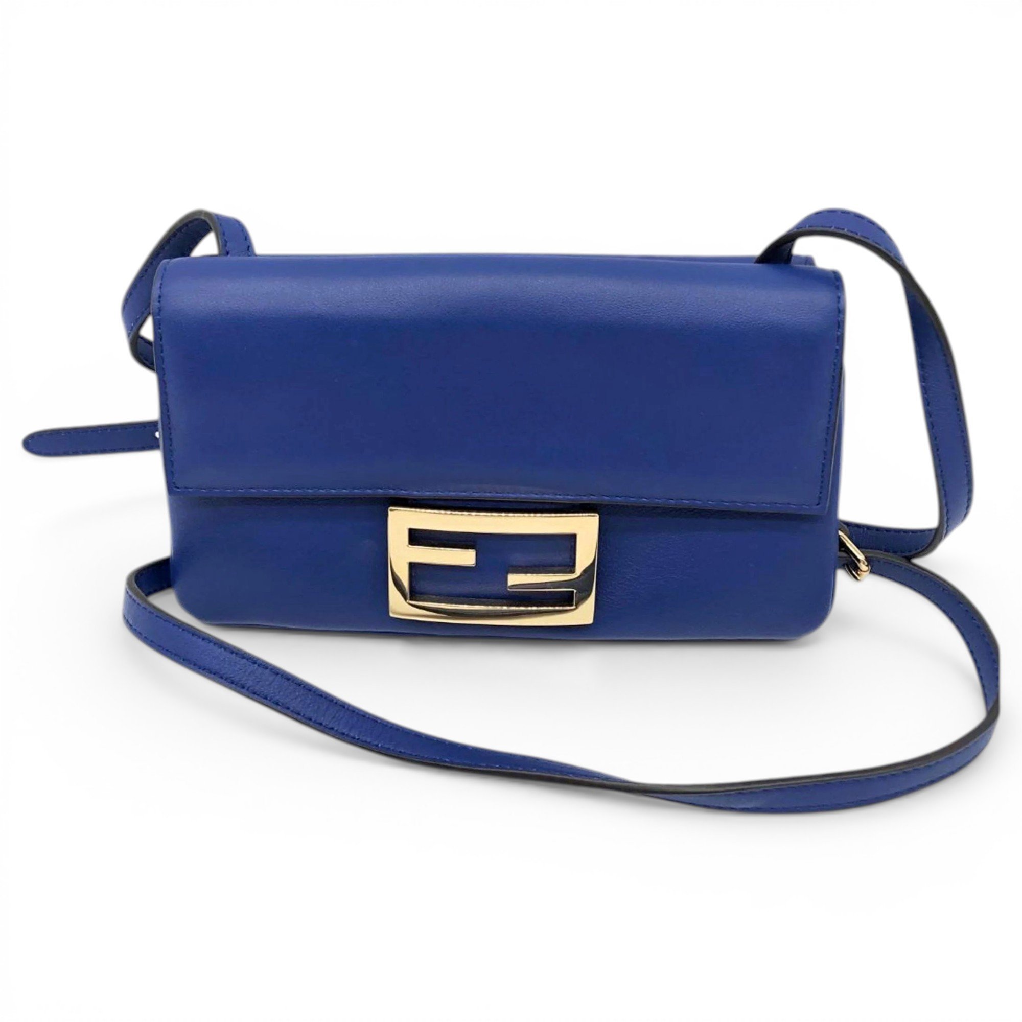 Baguette leather handbag
