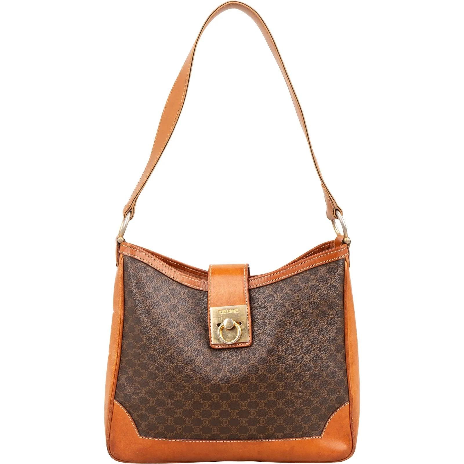 Ring leather handbag
