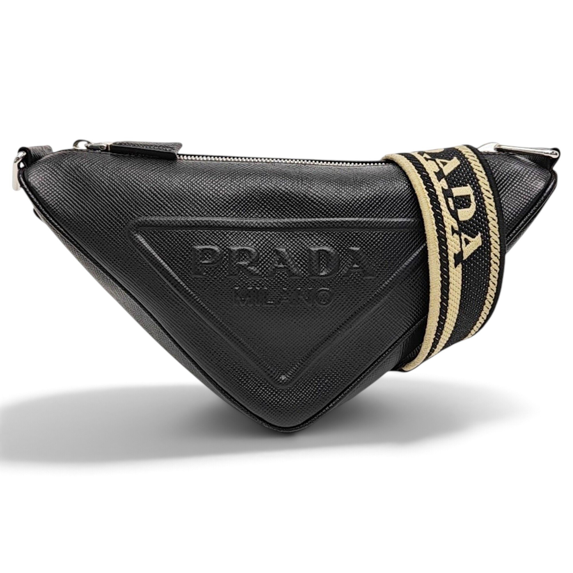 Triangle leather handbag