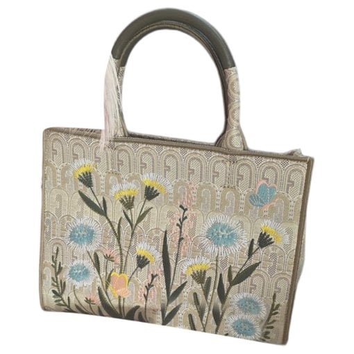Cloth tote