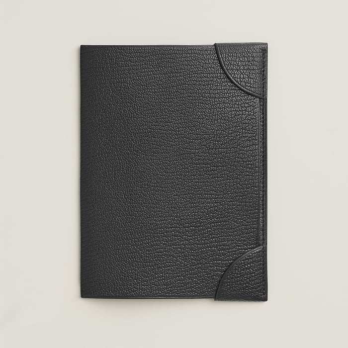 Noir Coins De Malle Passport Holder