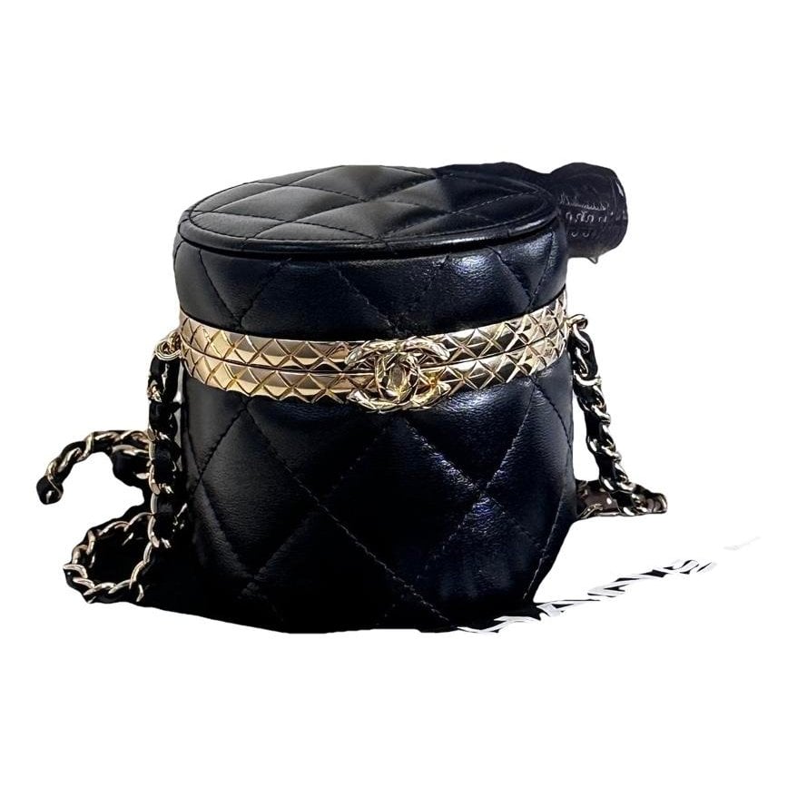 Trendy CC Vanity leather handbag