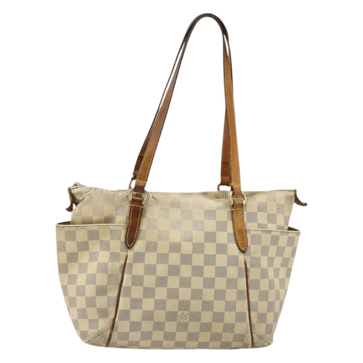 Totally leather tote