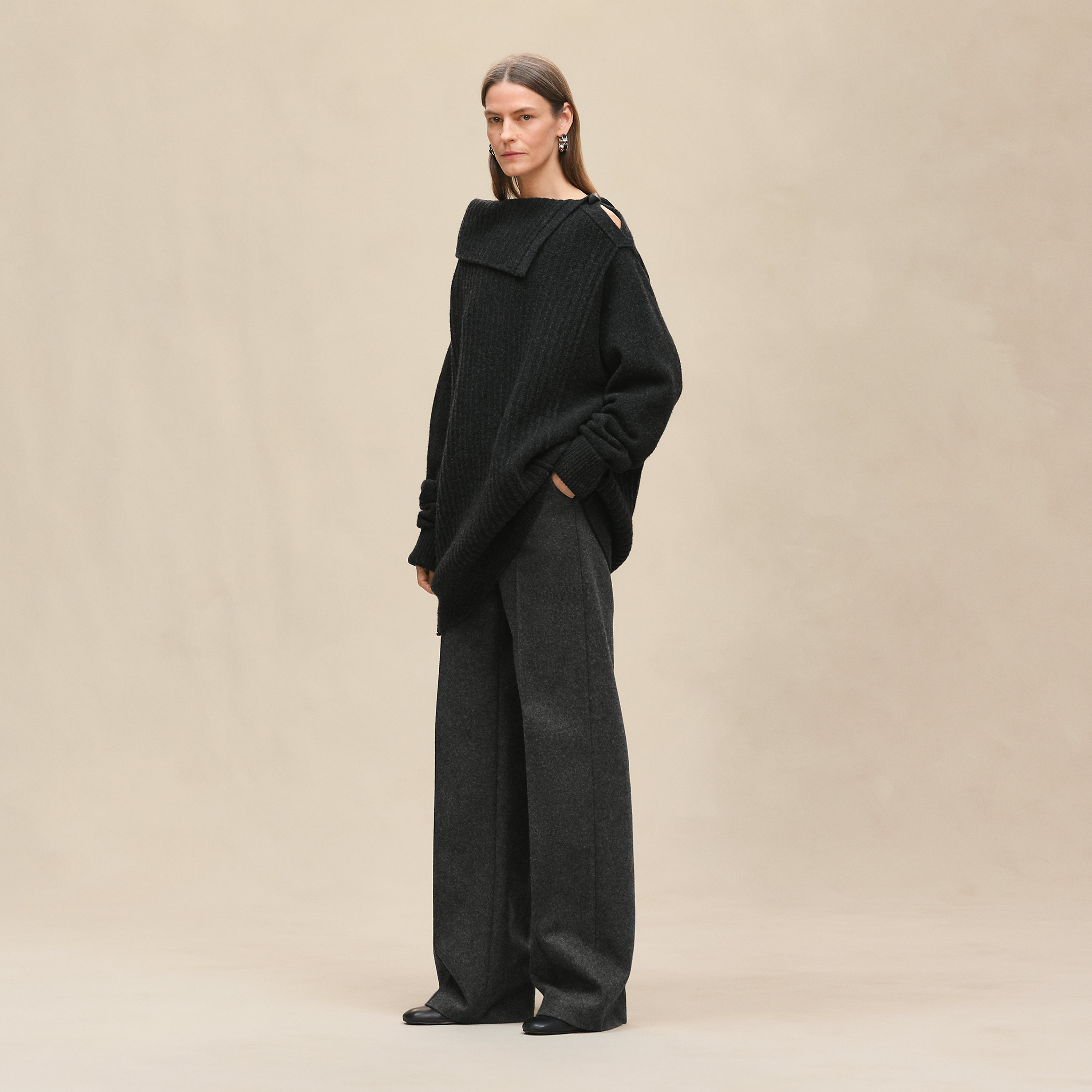 Long-sleeve tunic dress