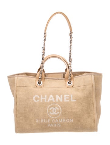 Medium Deauville Shopping Bag