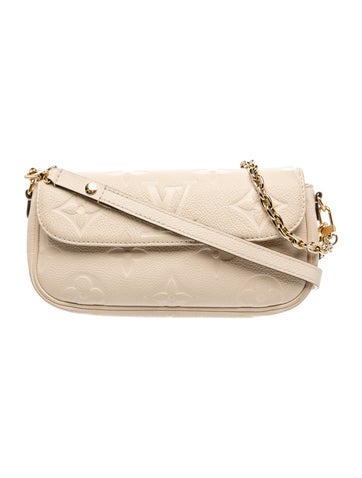 Monogram Giant Wallet On Chain Ivy