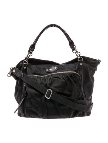 Signature Shoulder Bag
