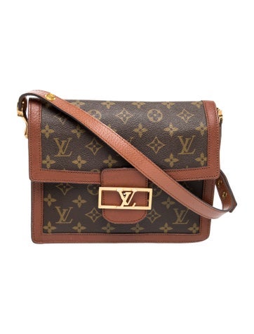 Monogram Dauphine