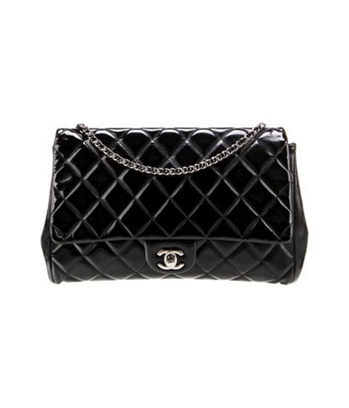 Chanel Patent New Clutch W Chain